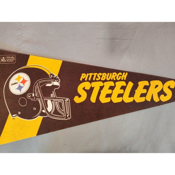Vintage NFL Pittsburgh Steelers Football Felt Pennant 12"x30" - Picture 2 of 4